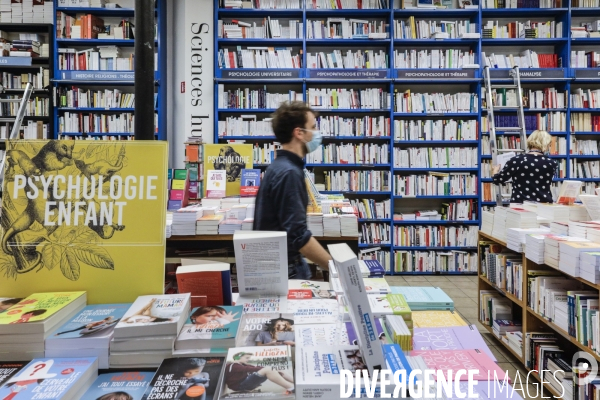 MOLLAT, la plus ancienne et la plus grande librairie indépendante de France.