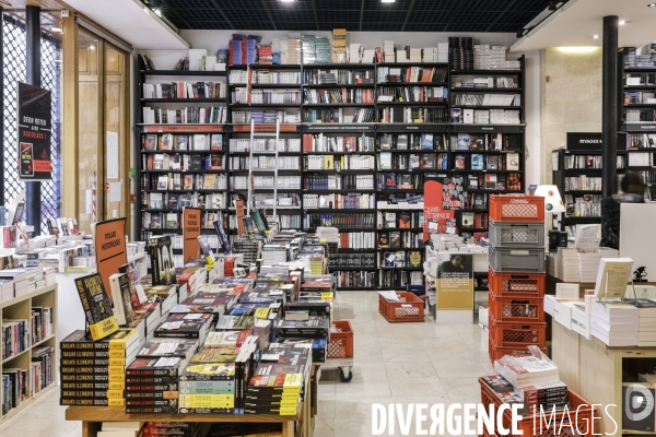 MOLLAT, la plus ancienne et la plus grande librairie indépendante de France.