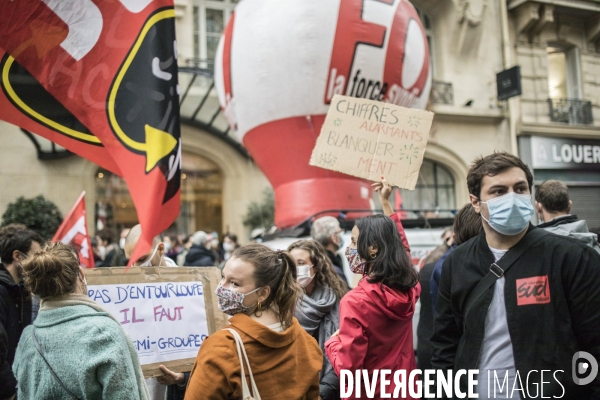 Manifestation des enseignants en  grève sanitaire 