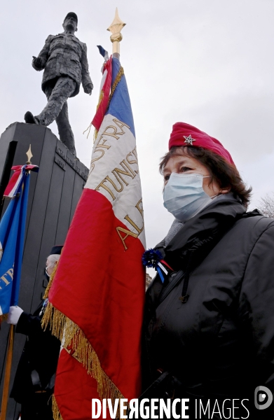 Les Republicains rendent hommage au General de Gaulle