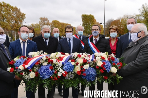 Les Republicains rendent hommage au General de Gaulle