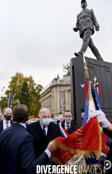 Les Republicains rendent hommage au General de Gaulle