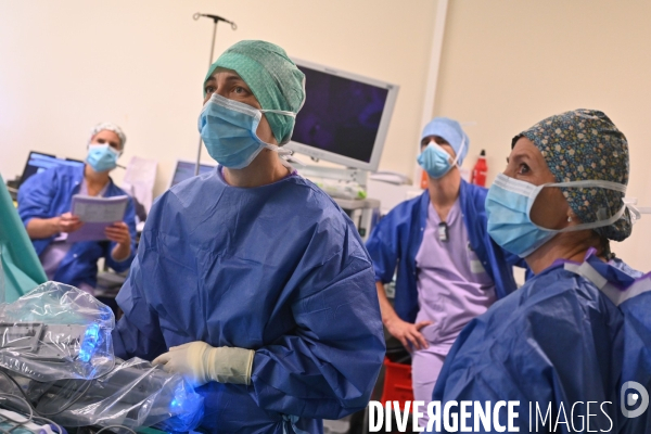 Chirurgie de l endométriose -  Au centre d Endométriose de la clinique TIVOLI DUCOS  de Bordeaux , dirigé par le professeur Horace ROMAN