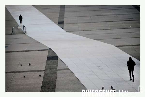 Reconfinement Quartier de la defense