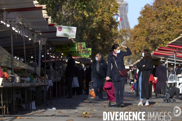 Marché à Paris sous confinement