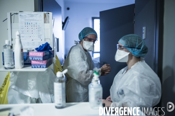 Service réanimation du Centre Hospitalier d Argenteuil.