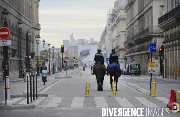 Reconfinement / Rue de rivoli