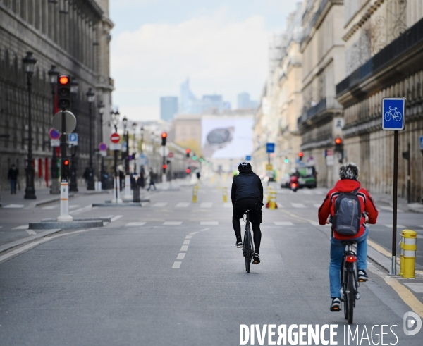 Reconfinement / Rue de rivoli