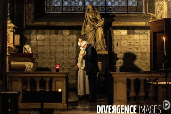 Messe individuelle dans l Eglise Saint Sulpice