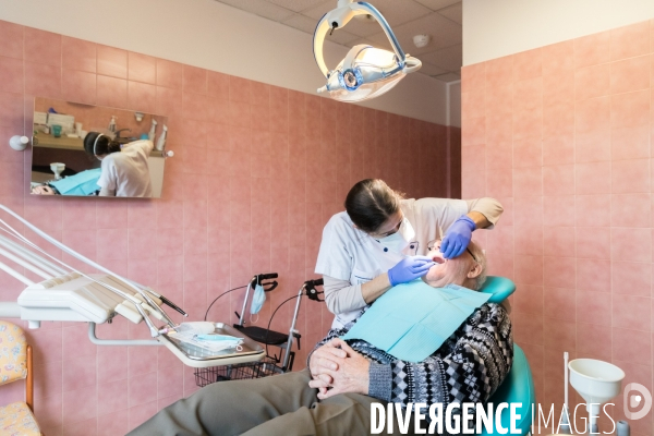 Reconfinement en maison de retraite