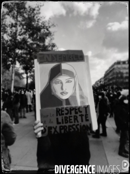 Rassemblement en hommage à Samuel Paty