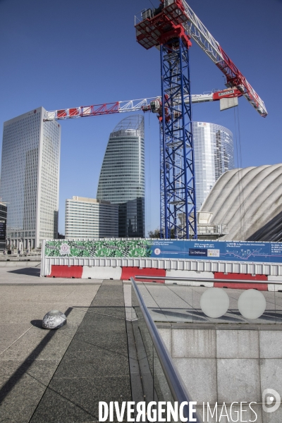 Reconfinement Paris la Defense 12112020