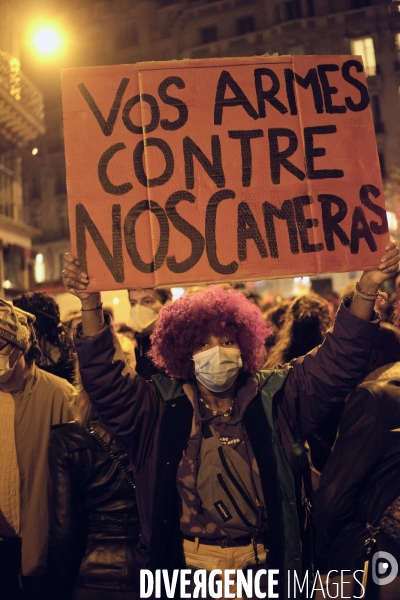 Manifestation Stop Sécurité Globale devant l Assemblée Nationale à Paris le 17 novembre 2020