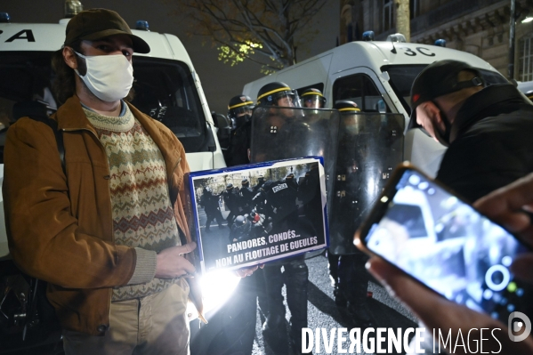 Manifestation contre le projet de loi SECURITE GLOBALE, Demonstration against new security law project against freedom of information.