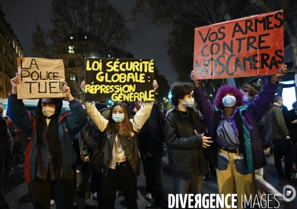 Manifestation contre le projet de loi SECURITE GLOBALE, Demonstration against new security law project against freedom of information.