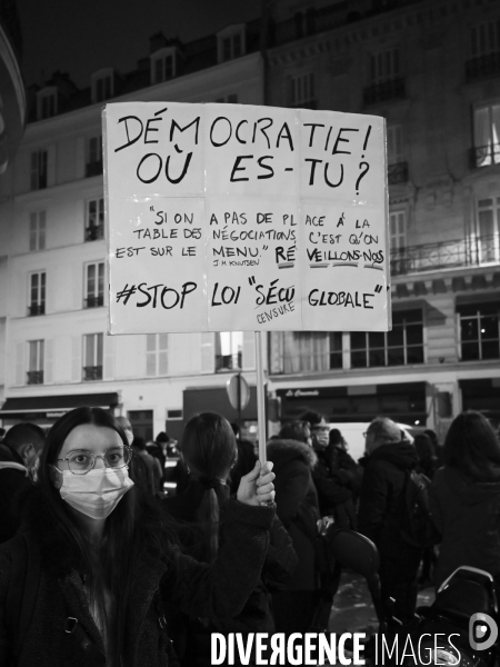 Manifestation contre le projet de loi SECURITE GLOBALE, Demonstration against new security law project against freedom of information.