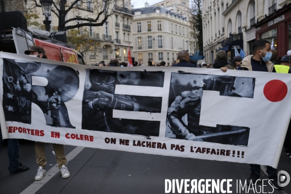 Manifestation contre le projet de loi sur la securité globale. Demonstration against the proposed  overall security  bill,