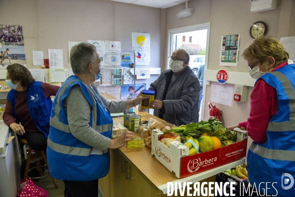 Distribution alimentaire pendant le confinement