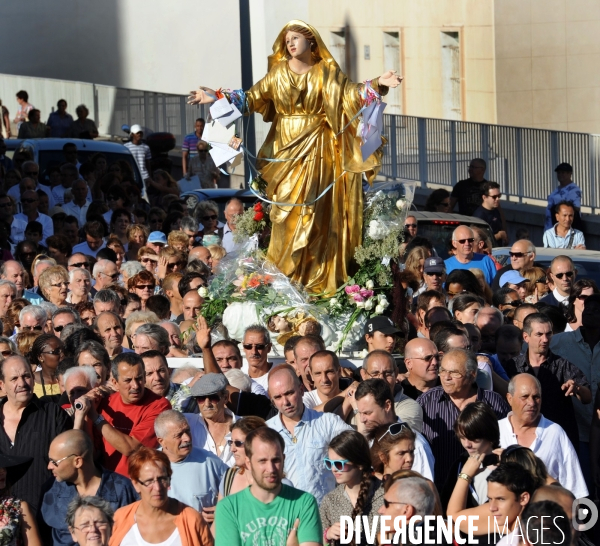 Celebration de vierge marie a marseille