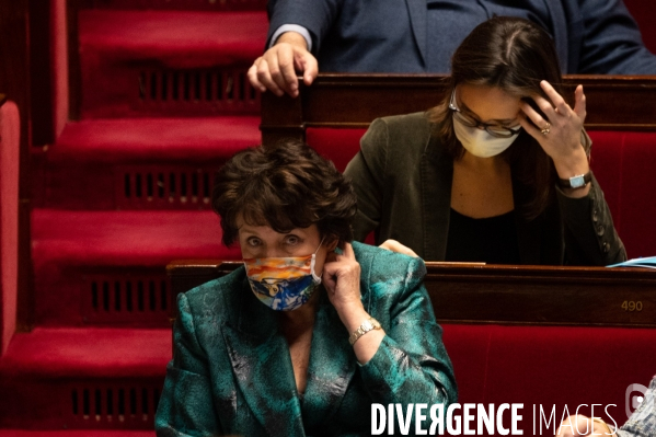 Assemblée nationale. Questions au gouvernement.