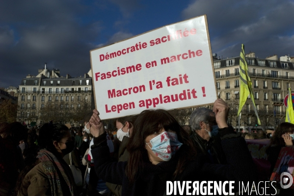 Manifestation contre l article 24