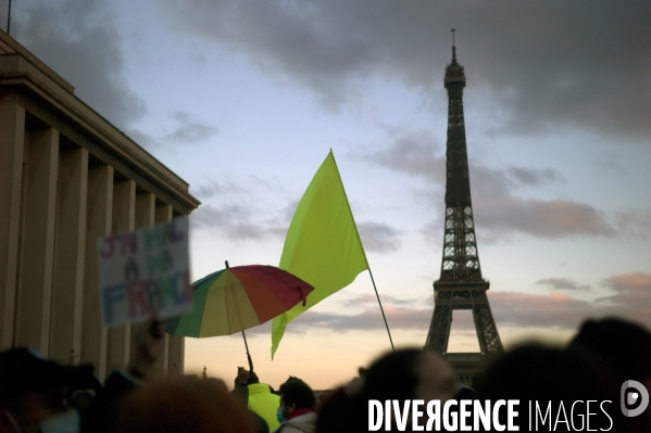 Manifestation contre l article 24