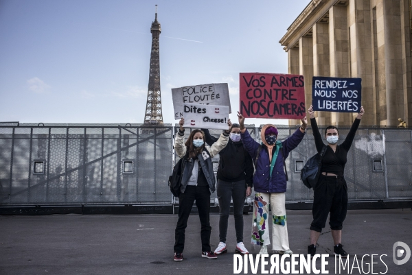 Rassemblement contre la loi de securite globale, place du trocadero.