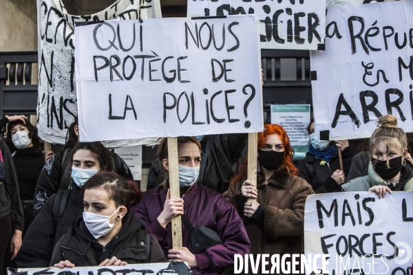 Rassemblement contre la loi de securite globale, place du trocadero.