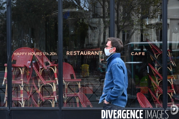 Restaurants et cafés restent fermés