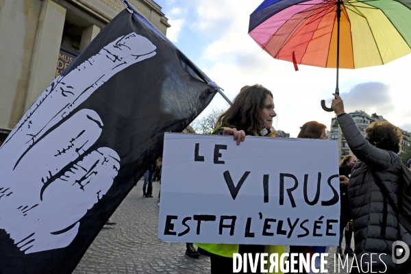 ManifestationÊ  ParisÊcontreÊlaÊloi Sécurité globale. Demonstrate against The global security law.