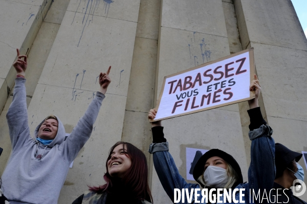 Manifestation à Paris contre la loi Sécurité globale. Demonstrate against The global security law.