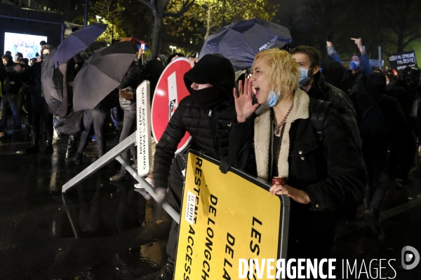 ManifestationÊ  ParisÊcontreÊlaÊloi Sécurité globale. Demonstrate against The global security law.