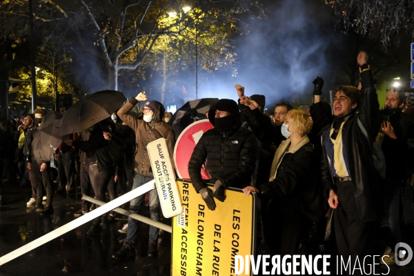 ManifestationÊ  ParisÊcontreÊlaÊloi Sécurité globale. Demonstrate against The global security law.