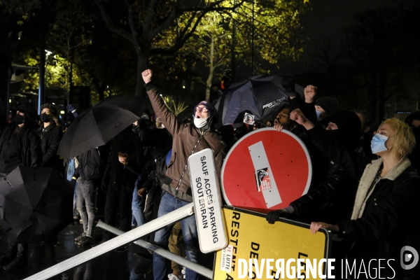 ManifestationÊ  ParisÊcontreÊlaÊloi Sécurité globale. Demonstrate against The global security law.