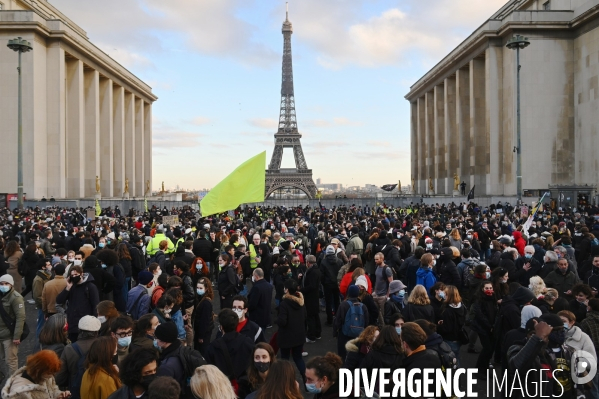 Rassemblement contre la loi de securite globale