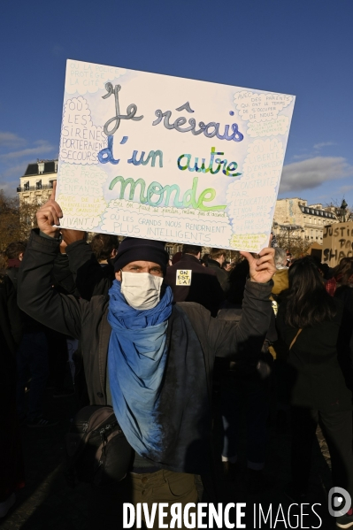 Manifestation contre le projet de loi SECURITE GLOBALE PPL, Demonstration against new security law project against freedom of information.