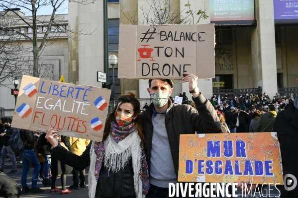 Manifestation contre le projet de loi SECURITE GLOBALE PPL, Demonstration against new security law project against freedom of information.