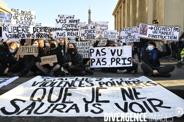 Manifestation contre le projet de loi SECURITE GLOBALE PPL, Demonstration against new security law project against freedom of information.