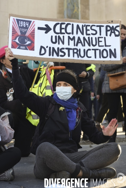 Manifestation contre le projet de loi SECURITE GLOBALE PPL, Demonstration against new security law project against freedom of information.