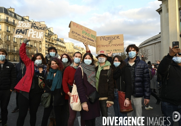 Manifestation contre le projet de loi SECURITE GLOBALE PPL, Demonstration against new security law project against freedom of information.