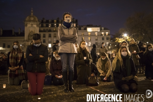 Prières de rue devant l église Saint-Sulpice