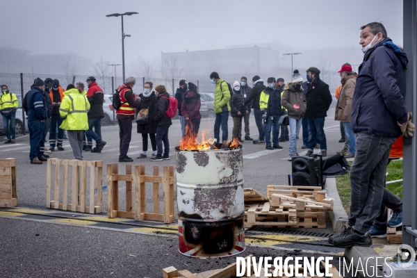 Général Electric :  les salariés en grève pour la défense de leurs emplois