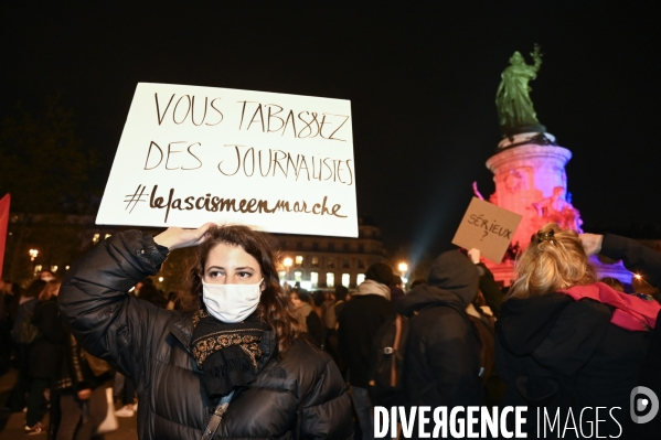 Rassemblement en soutien aux migrants expulsés la veille de la Place de la République.