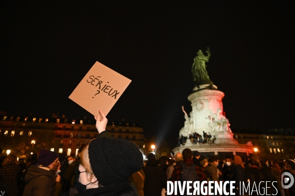 Rassemblement en soutien aux migrants expulsés la veille de la Place de la République.