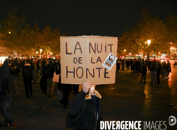 Rassemblement en soutien aux migrants expulsés la veille de la Place de la République.