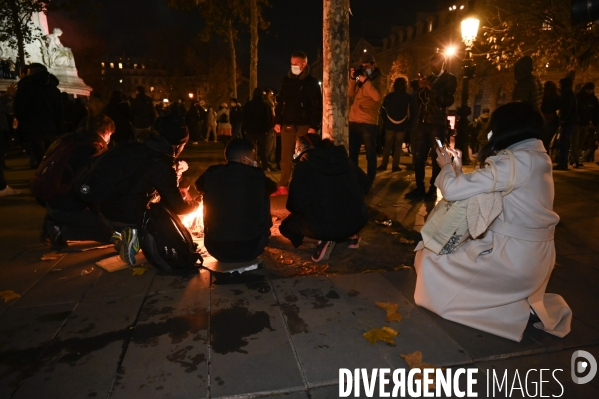 Rassemblement en soutien aux migrants expulsés la veille de la Place de la République.