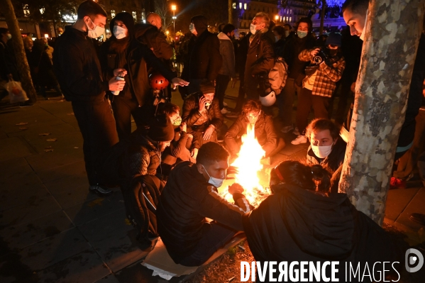 Rassemblement en soutien aux migrants expulsés la veille de la Place de la République.