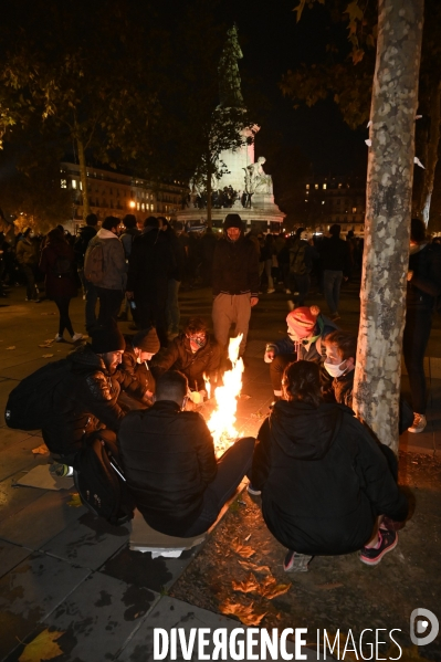 Rassemblement en soutien aux migrants expulsés la veille de la Place de la République.