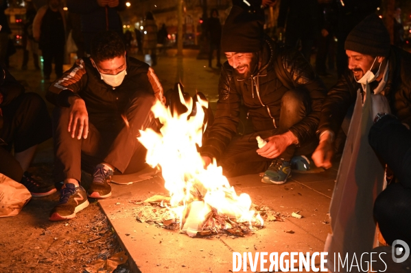 Rassemblement en soutien aux migrants expulsés la veille de la Place de la République.