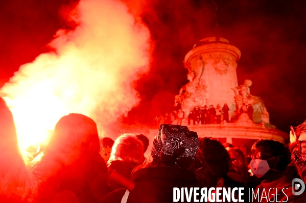 Rassemblement en soutien aux migrants expulsés la veille de la Place de la République.